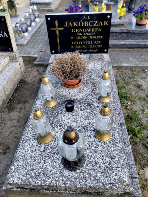 Zdjęcie nagrobka
