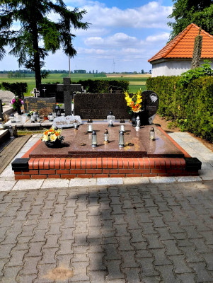 Zdjęcie nagrobka