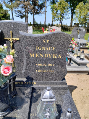 Dodatkowe zdjęcie nagrobka