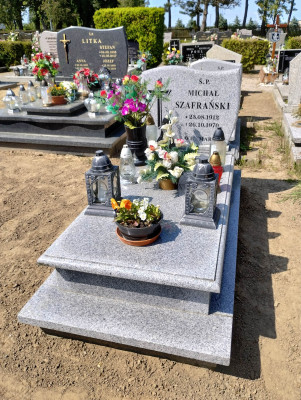 Zdjęcie nagrobka