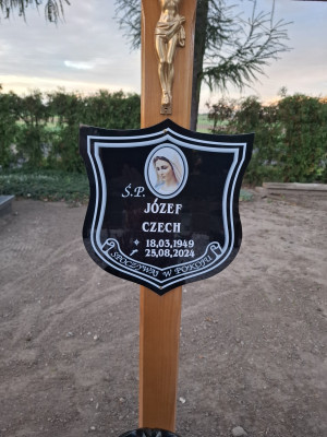 Dodatkowe zdjęcie nagrobka
